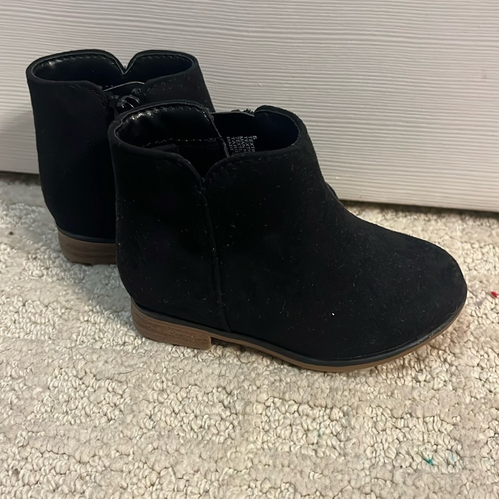 Toddler size 5 booties